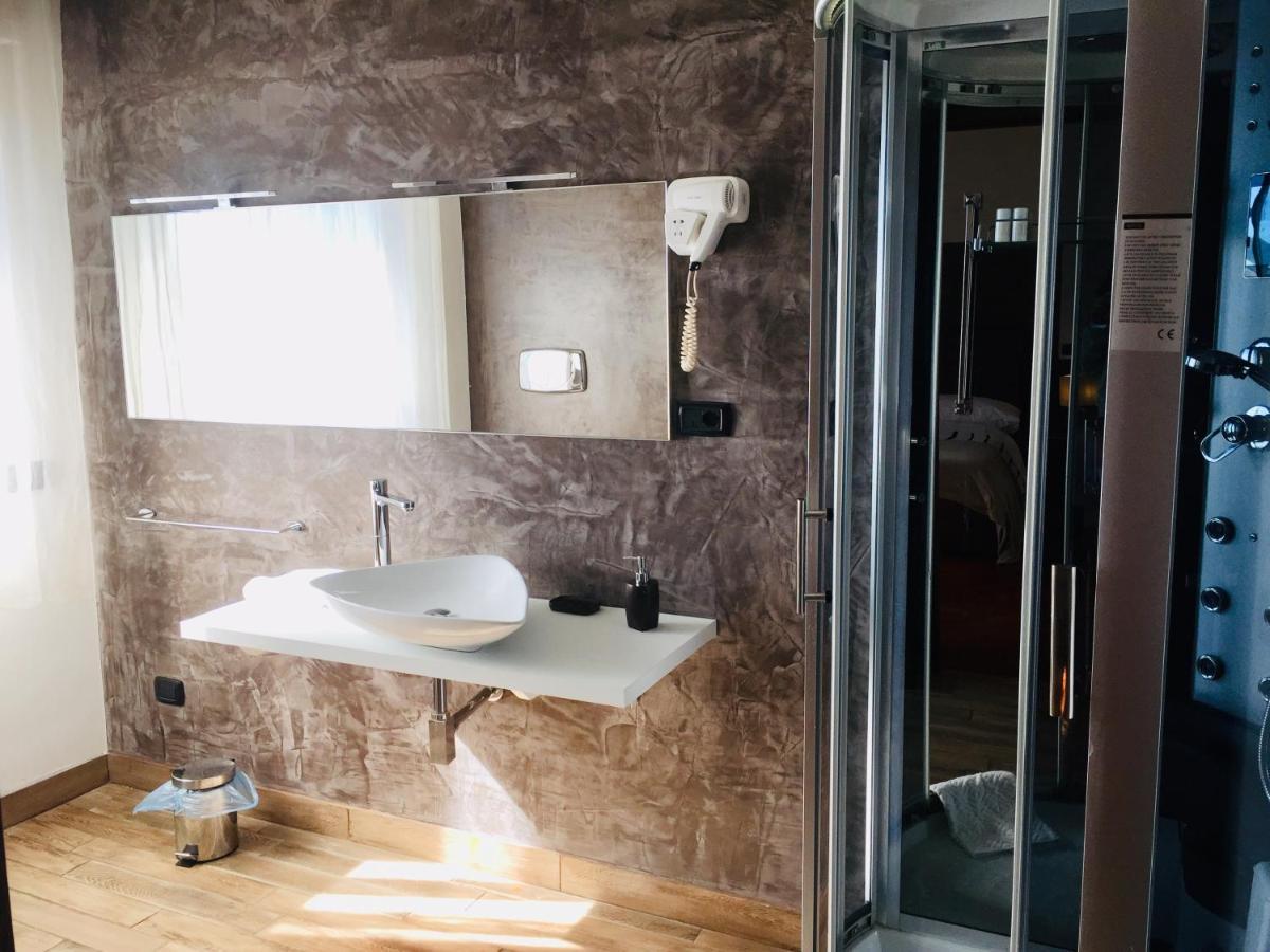 B2In Suite & Office Capriate San Gervasio Exteriér fotografie