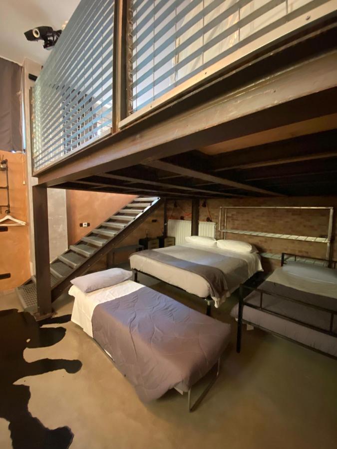 B2In Suite & Office Capriate San Gervasio Exteriér fotografie